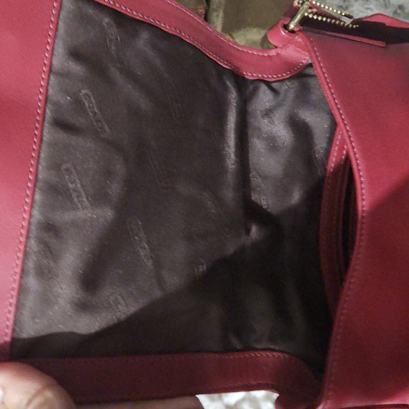 Coach Legacy Flap crossbody messenger handbag in red leather, style number 9592. - Picture 7 of 7